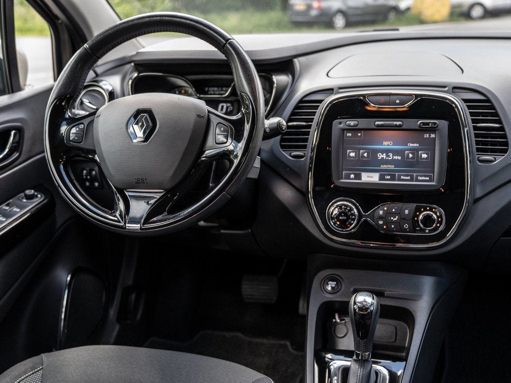 Renault Captur 1.2 TCe Dynamique | AUTOMAAT | STOELVERWARMIN, Euro 5, 4 cilinders, Bruin, Lichtsensor