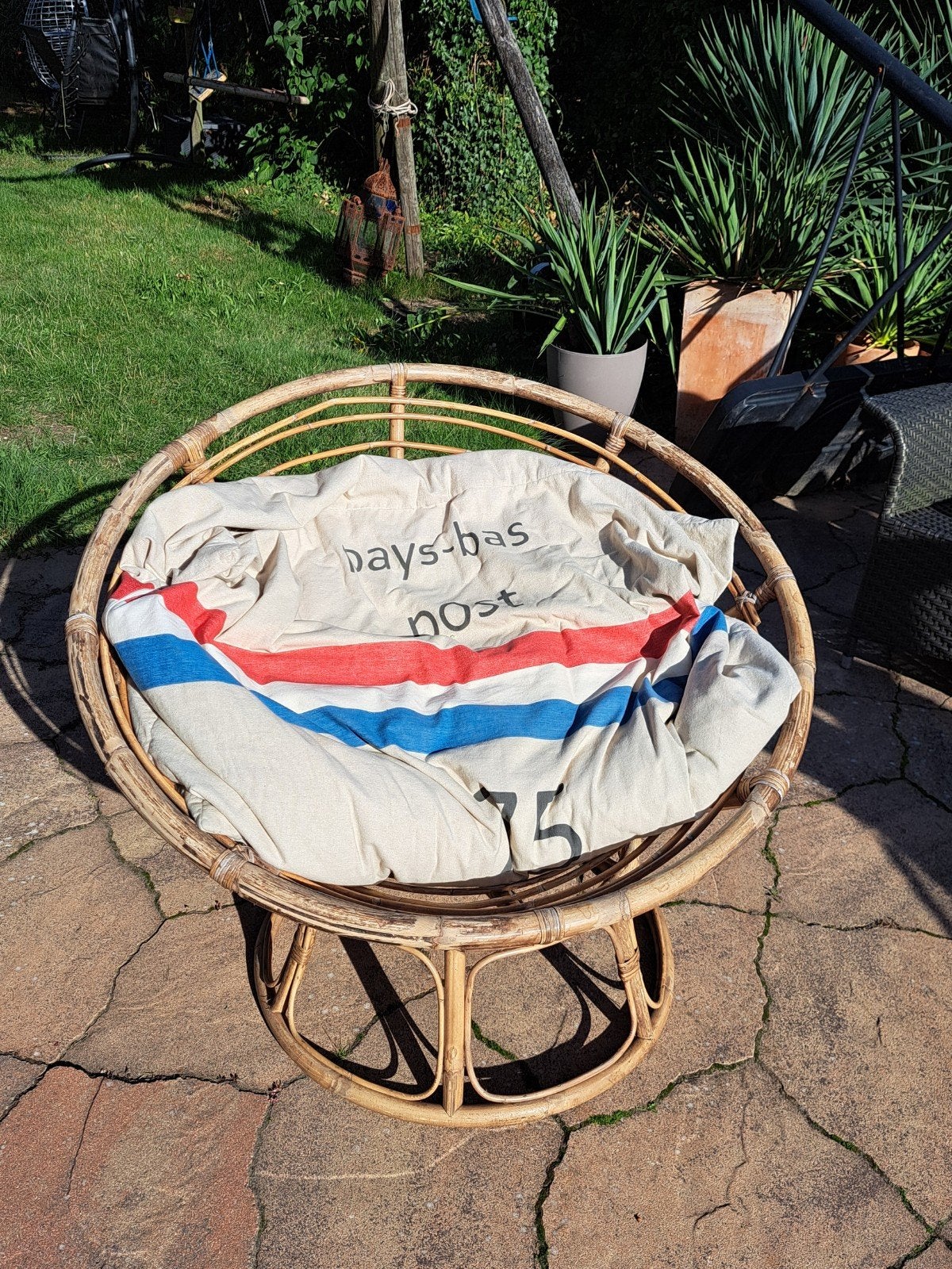 Papasan stoel met zitzak ipv kussen, voor binnen en buiten, Ophalen, 75 tot 100 cm, Eenpersoons, Minder dan 150 cm