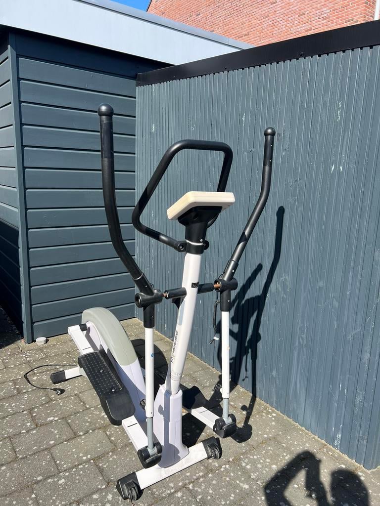 Te koop: Crosstrainer, Sport en Fitness, Ophalen, Zo goed als nieuw, Metaal, Crosstrainer
