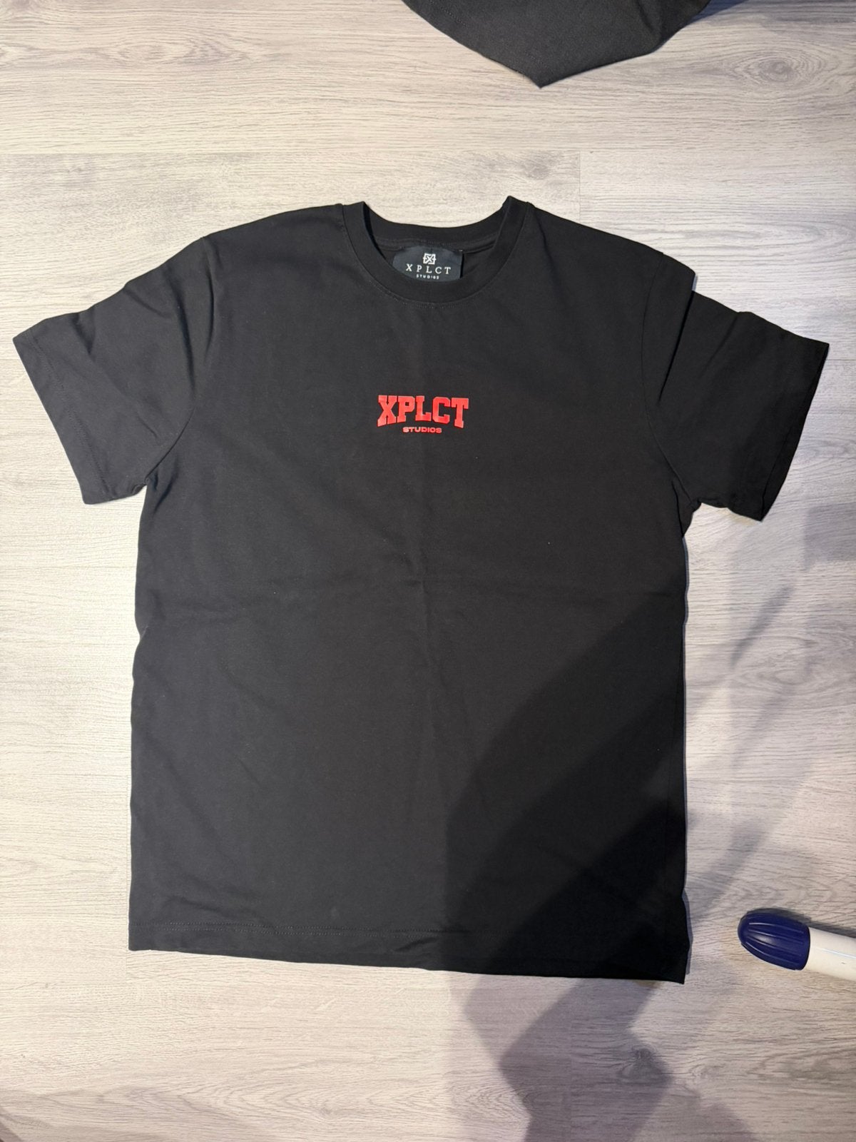 XPLCT Studios T shirt, Ophalen of Verzenden, Zo goed als nieuw