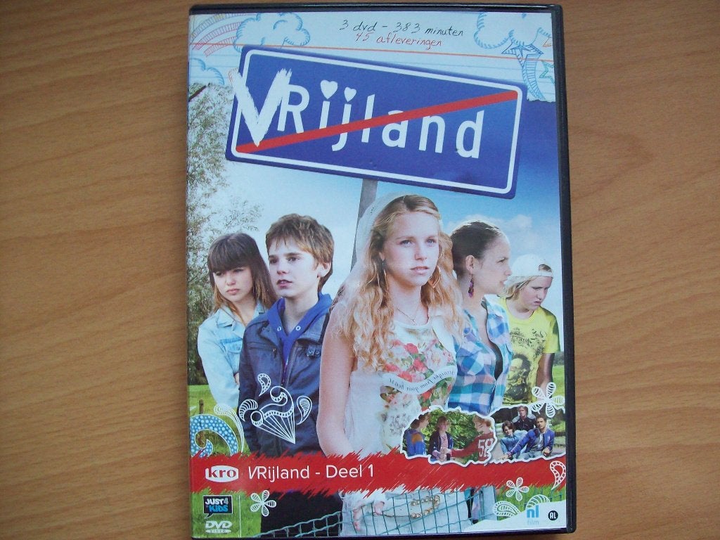Vrijland, Deel 1 (3-DVD, 45 afleveringen; KRO) Jeugdserie, Alle leeftijden, Ophalen of Verzenden, Zo goed als nieuw, Overige genres