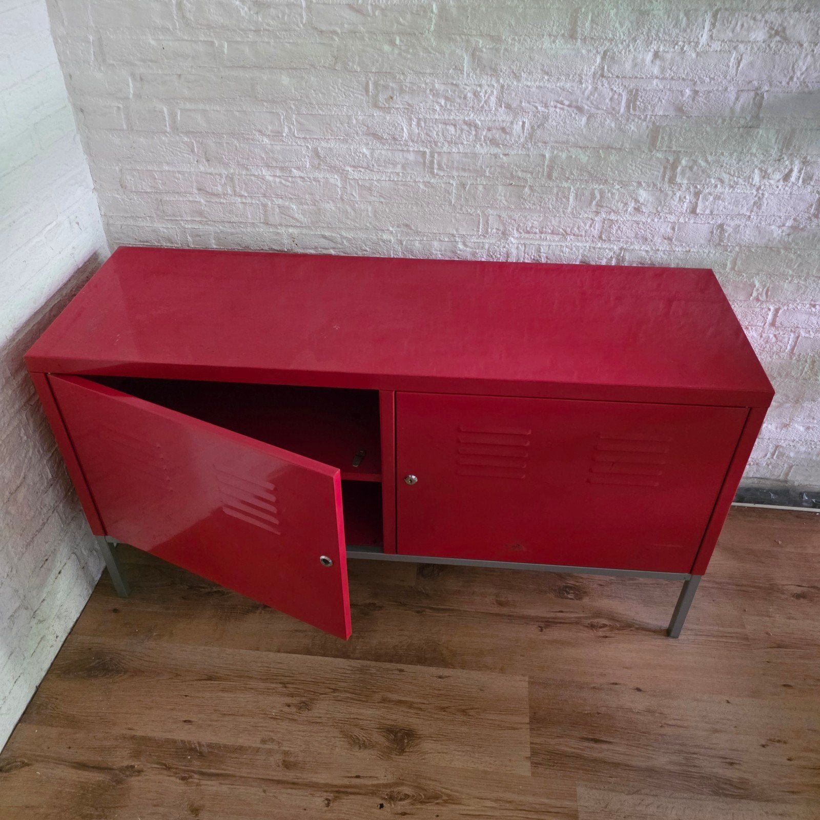 Ikea ps lockerkast, Huis en Inrichting, Ophalen