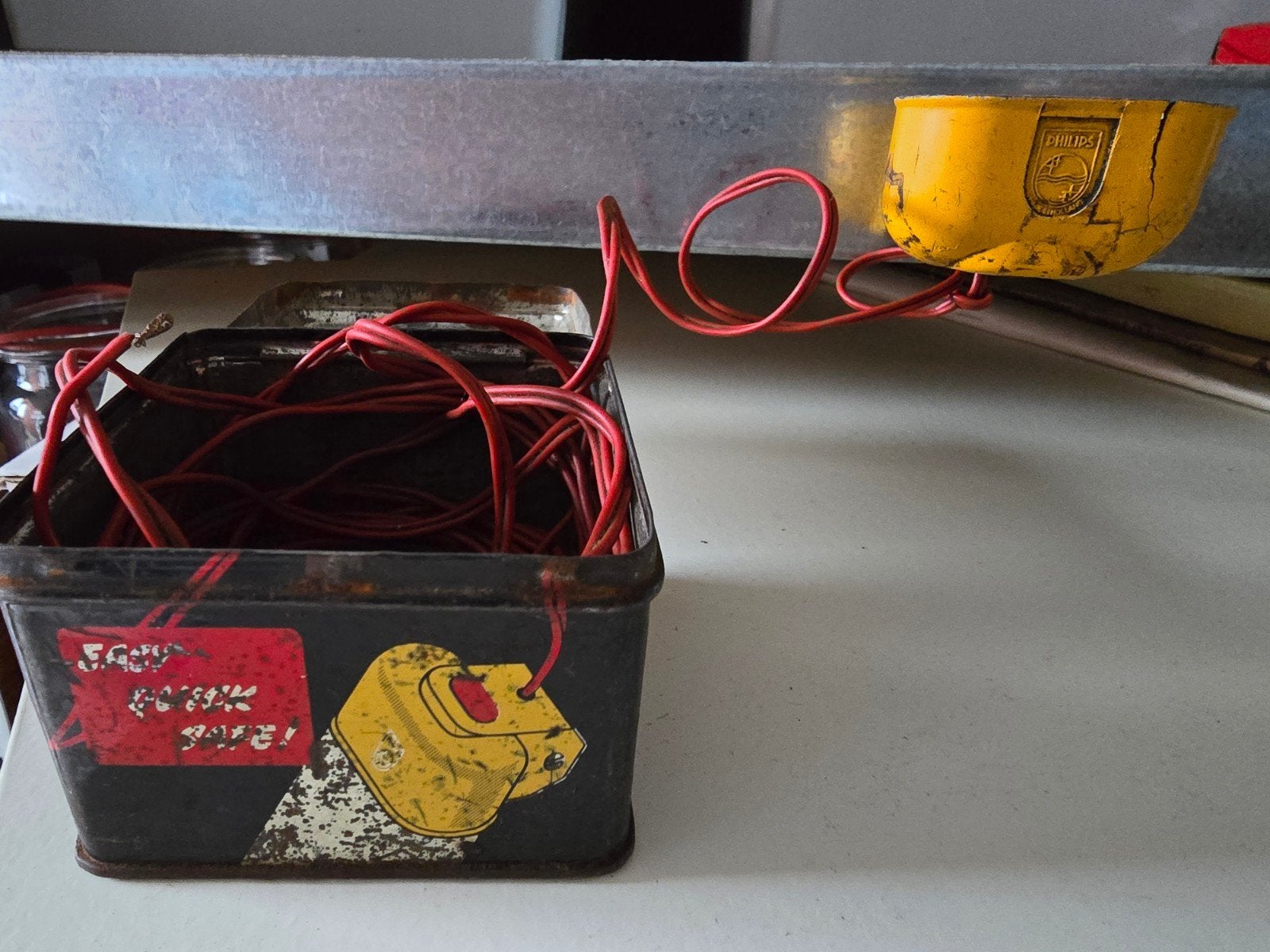 Zeldzaam antiek blik Philips Troublelite 1959 met lamp €35, Ophalen of Verzenden, Gebruikt, Overige, Overige merken