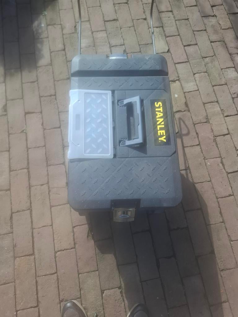 Stanley Gereedschapskist op Wielen - Uitstekende Kwaliteit, Doe-het-zelf en Verbouw, Gereedschapskisten, Ophalen of Verzenden