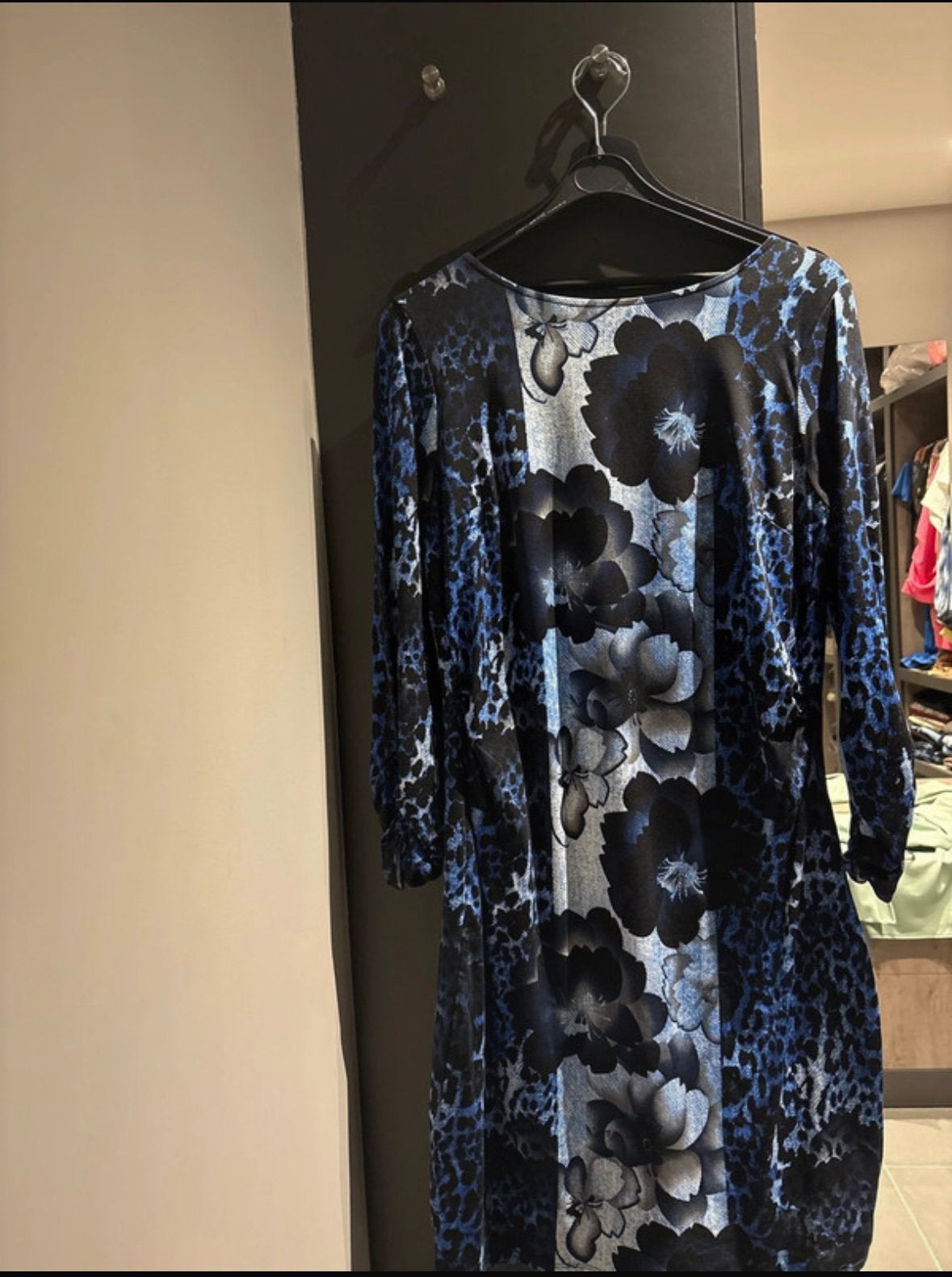 K-Design jurk maat L, Kleding | Dames, Jurken, Ophalen of Verzenden, Zo goed als nieuw, Maat 38/40 (M), Onder de knie