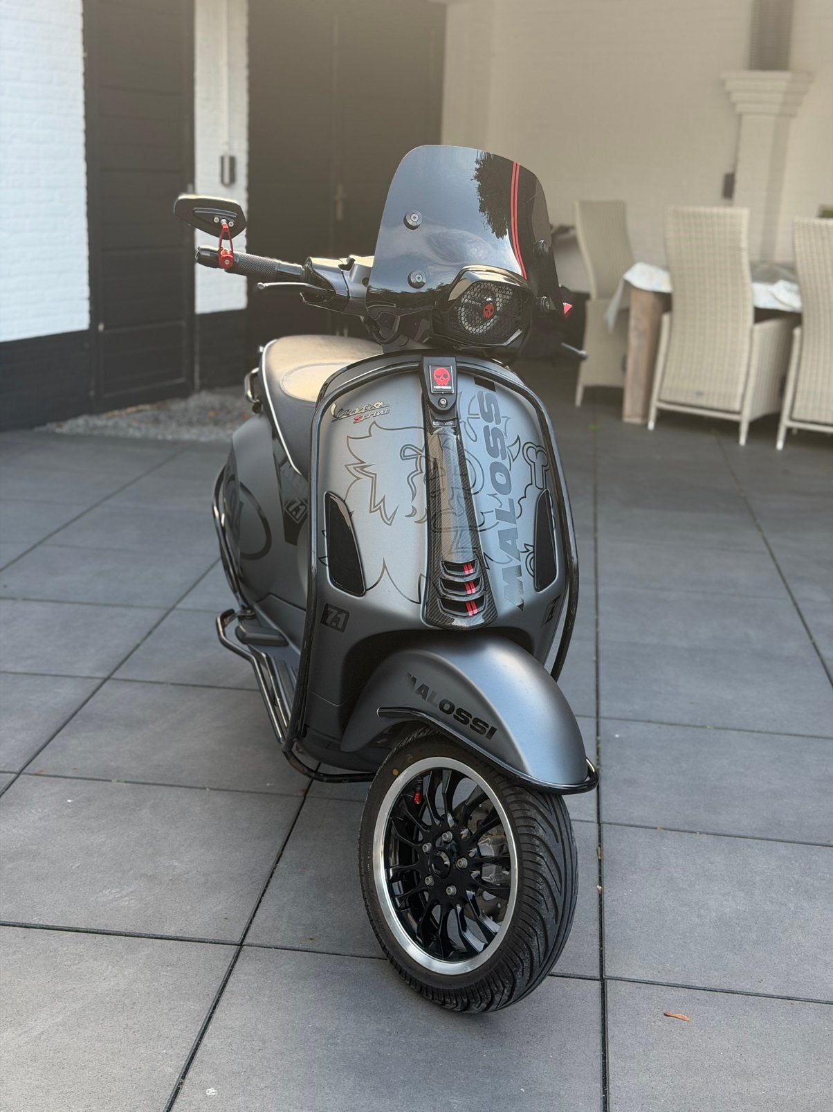 Vespa sprint Akrapovic full option, Fietsen en Brommers, Ophalen, Overige modellen, Maximaal 45 km/u, Zo goed als nieuw