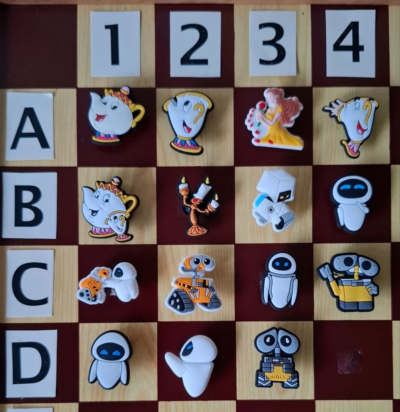 59: WALL-E & Belle & het Beest Schoenbedels voor de Crocs, Ophalen of Verzenden