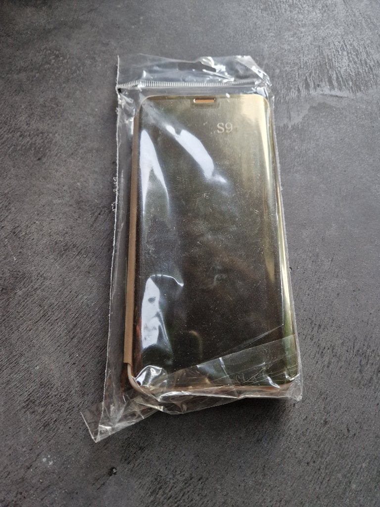 Nieuw hoesje Samsung S9 + goudkleurig, Ophalen of Verzenden, Nieuw, Overige modellen, Hoesje of Tasje