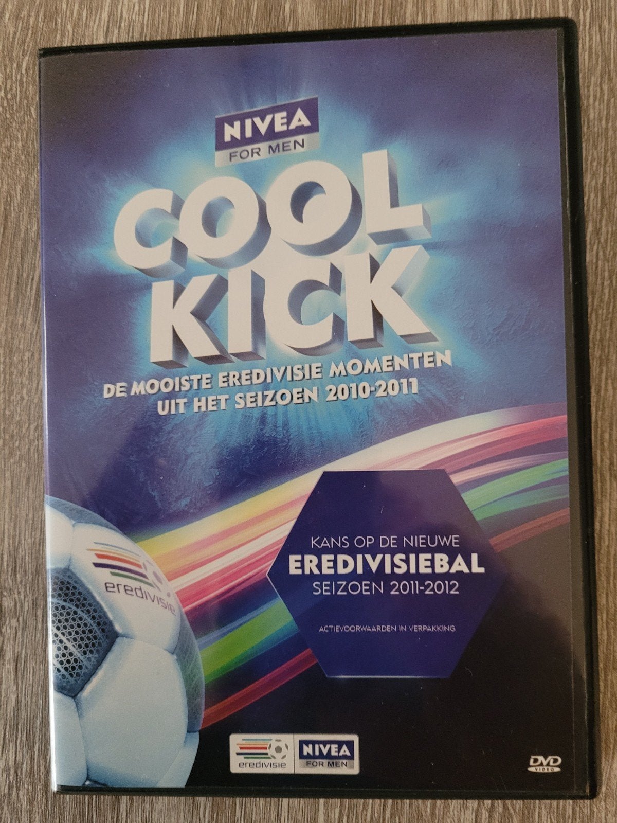 Dvd Cool Kick: Eredivisie Seizoen 2010-2011 - Voetbal, Ophalen of Verzenden, Zo goed als nieuw