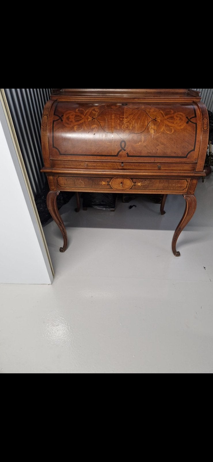 Antiek cilinderbureau/rolluikbureau met orginele sleutels, Ophalen
