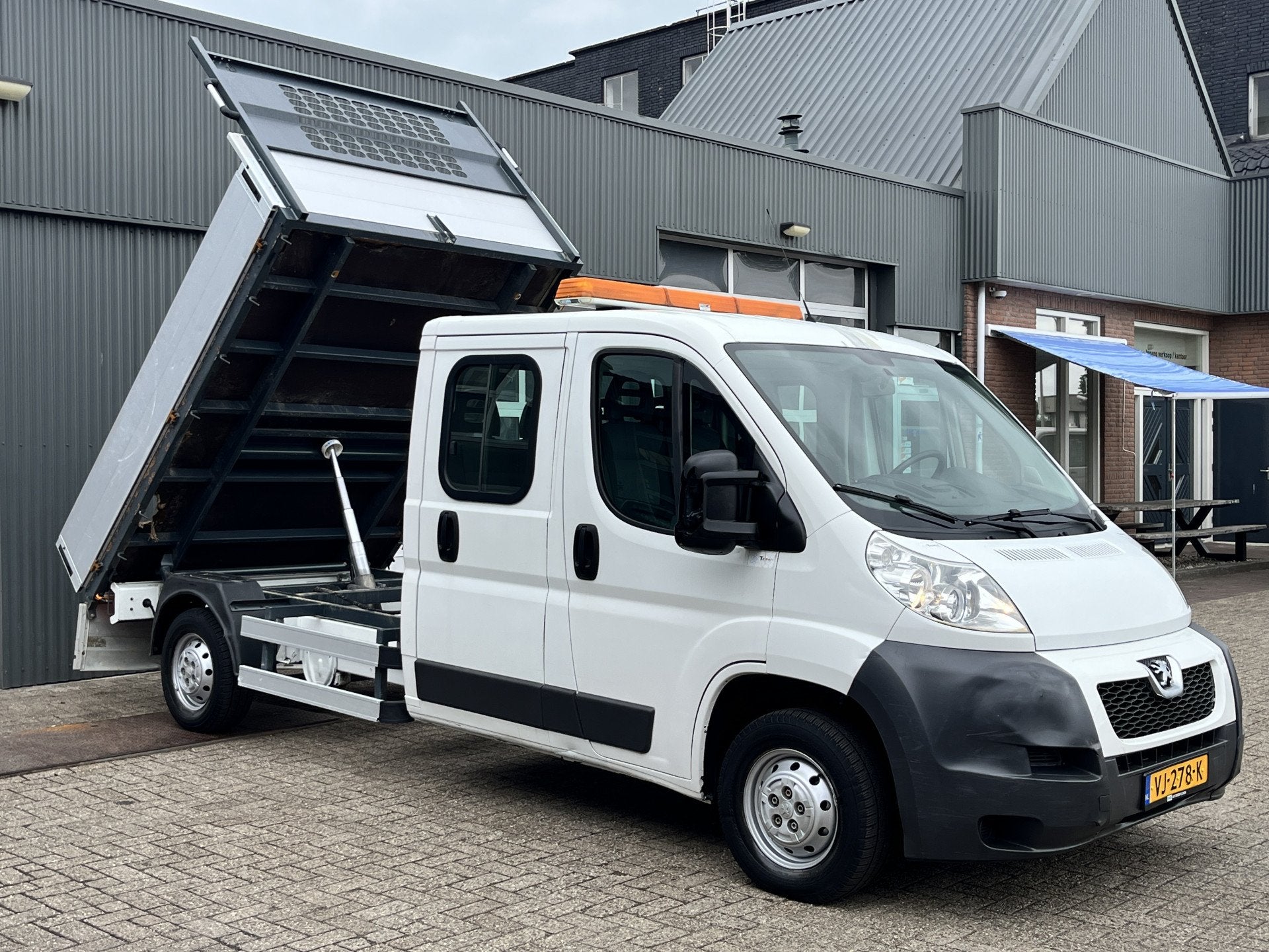Peugeot Boxer 335 2.2 HDI L3 DC LET OP 5e VERSNELLING WERKT, Auto's, Bestelauto's, Voorwielaandrijving, Euro 5, Stof, Gebruikt