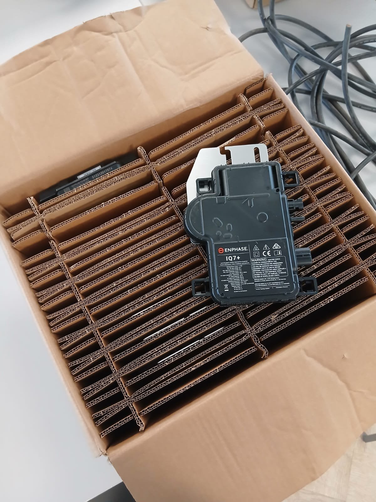 enphase iq7+  set 9 stuks, Ophalen of Verzenden, Nieuw, Overige merken, Overige typen