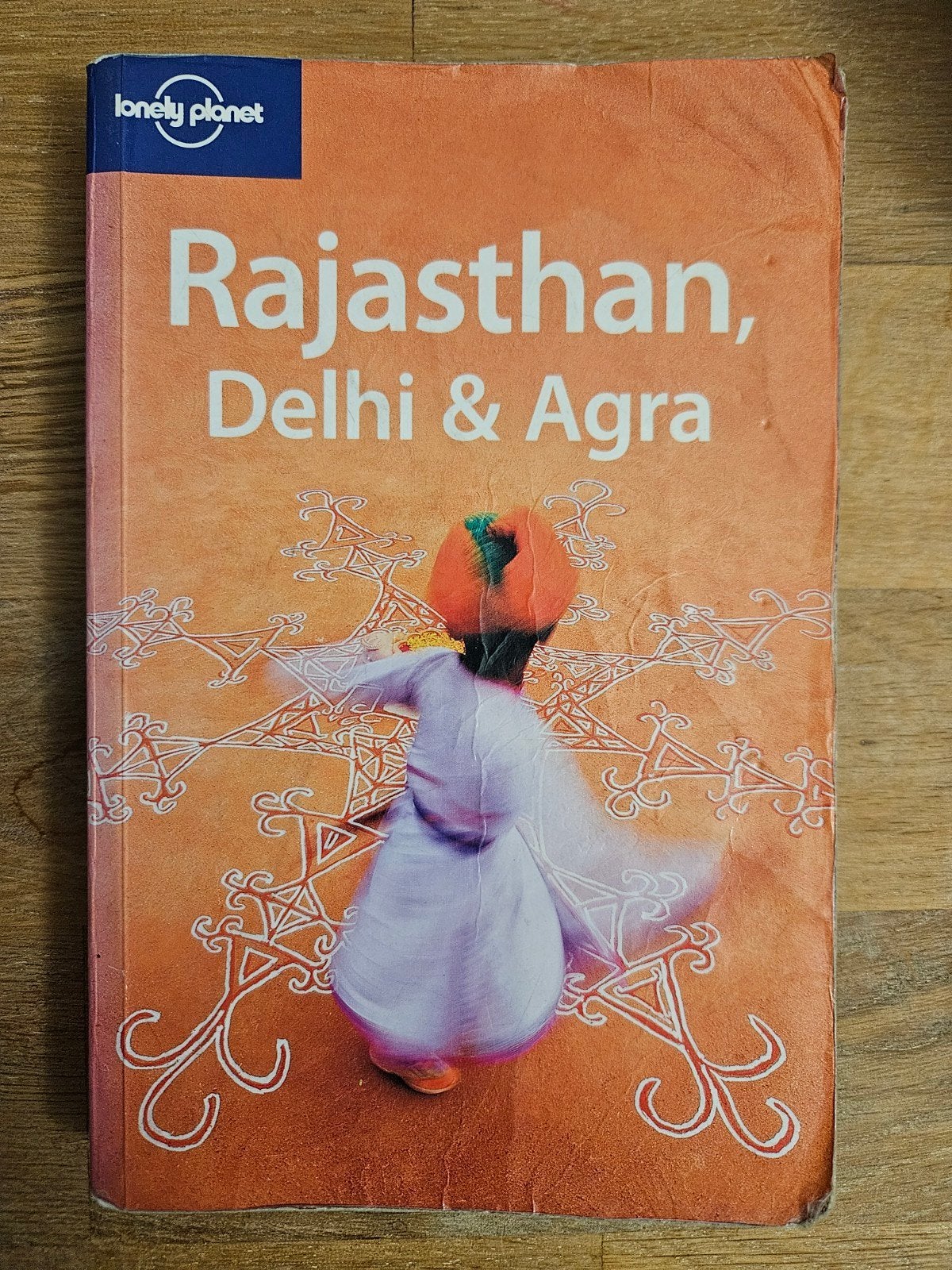 Lonely Planet - Rajasthan, Delhi & Agra (India), Boeken, Gelezen, Lonely Planet, Ophalen of Verzenden, Reisgids of -boek