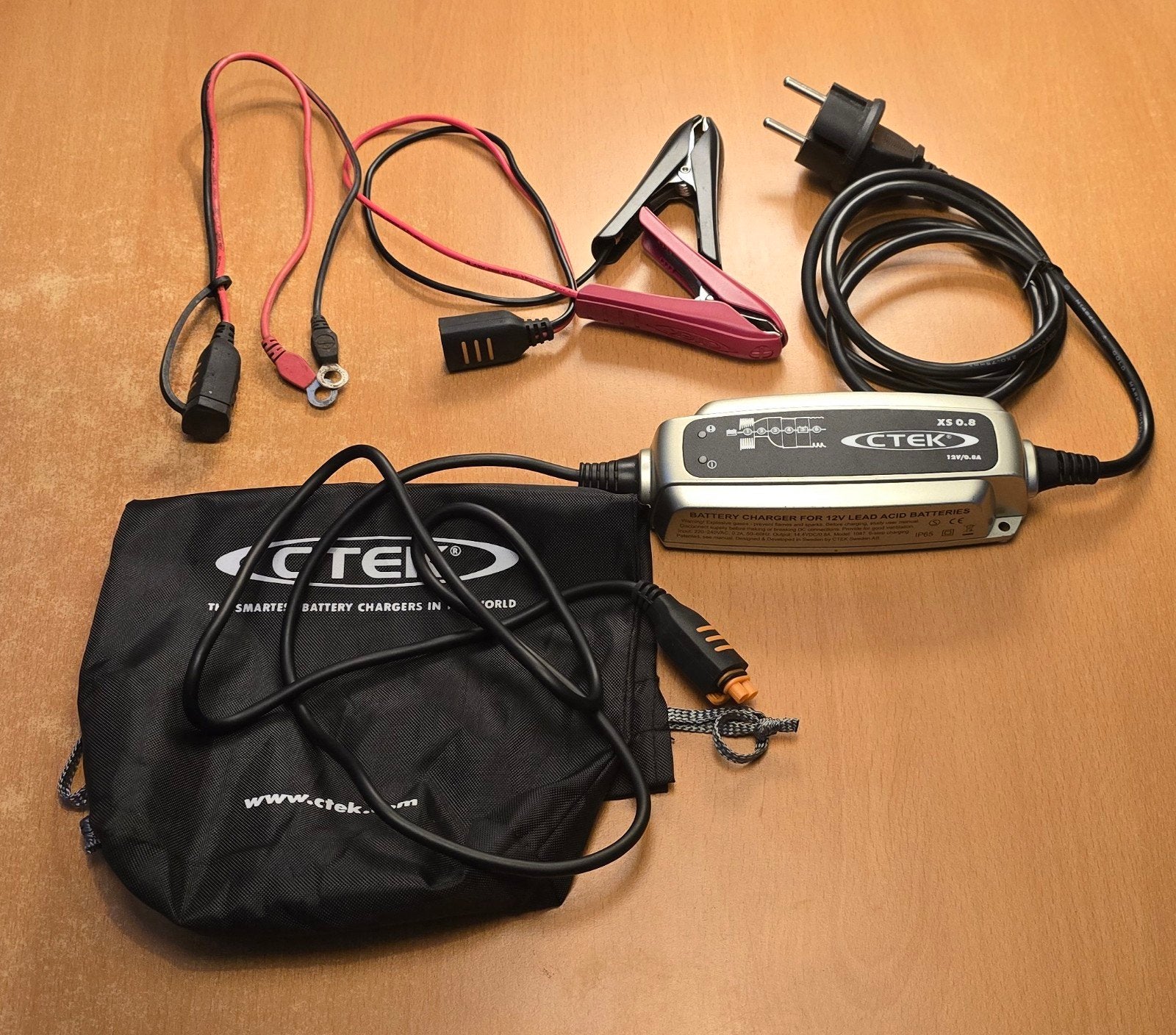 CTEK XS 0.8 Acculader 12V met opbergzak - Zo goed als nieuw, Ophalen of Verzenden, Gebruikt