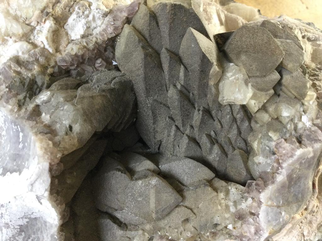 Calciet op kwarts, Ophalen of Verzenden, Mineraal