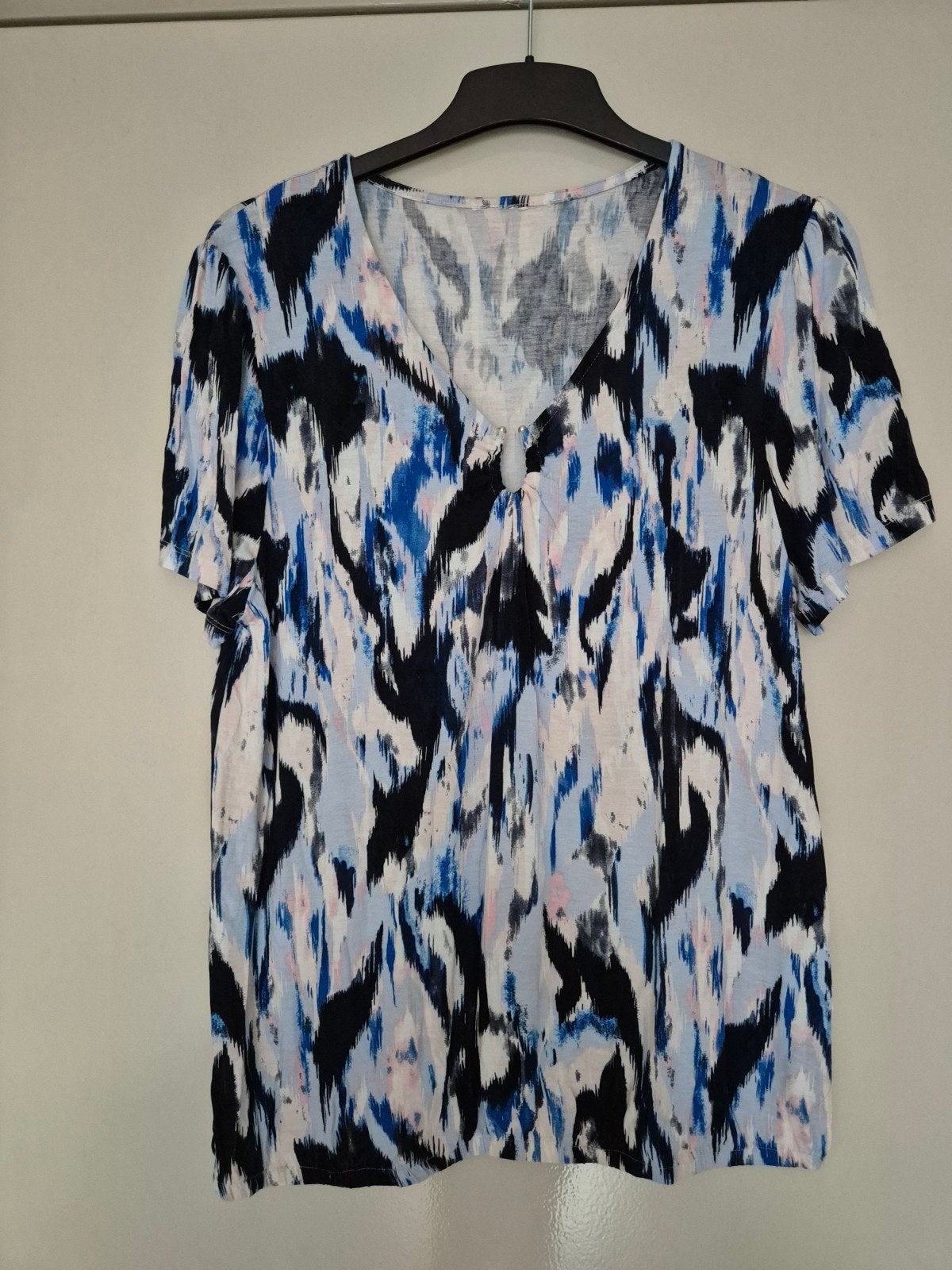 Mooie set blouse ( tuniek ) met korte mouwen, maat L, Kleding | Dames, Tops, Ophalen, Blauw, Maat 42/44 (L), Korte mouw