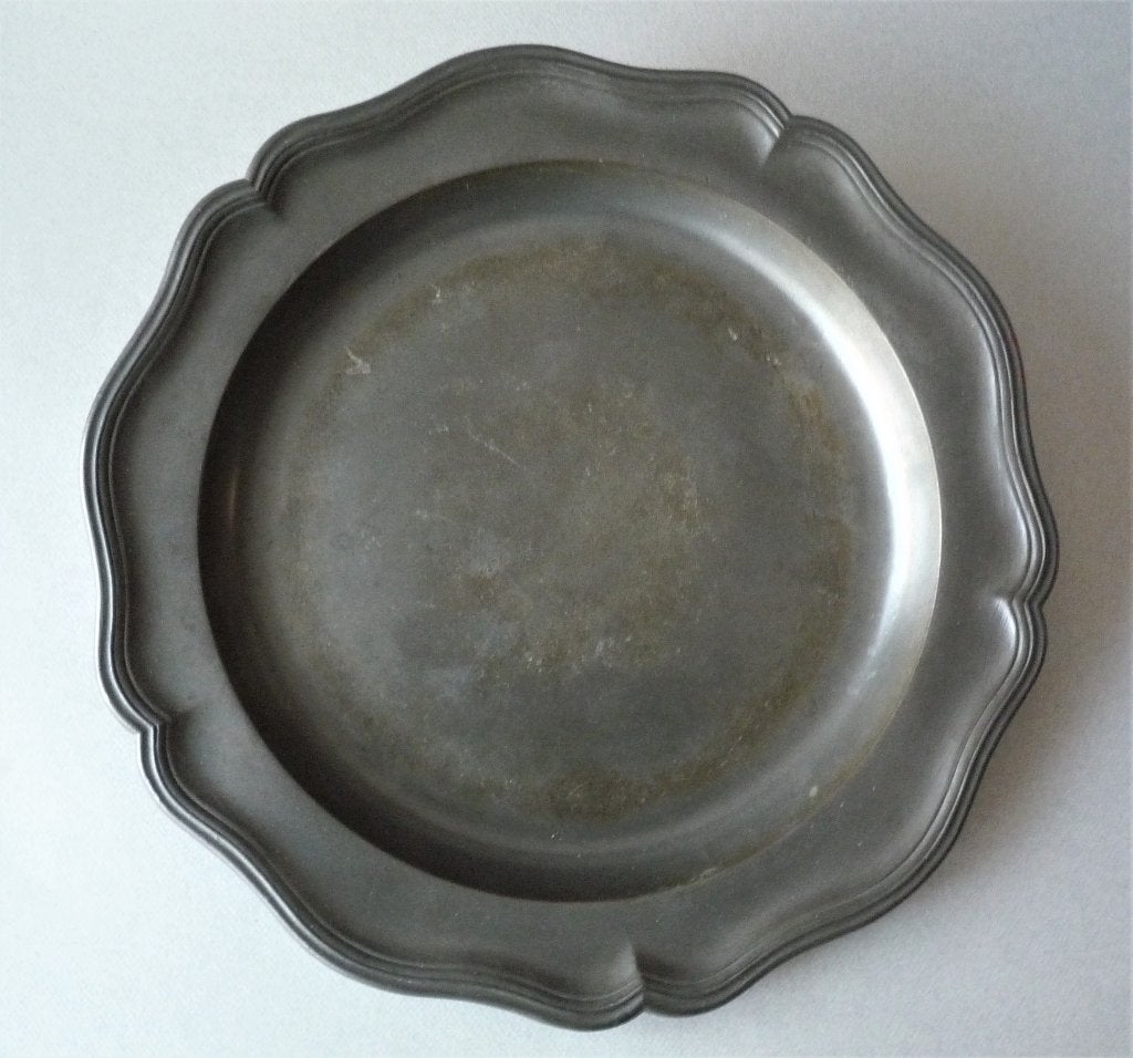 Tinnen bord accolade schotel Johann Georg Neeff, 1774 Ø 39cm, Verzenden