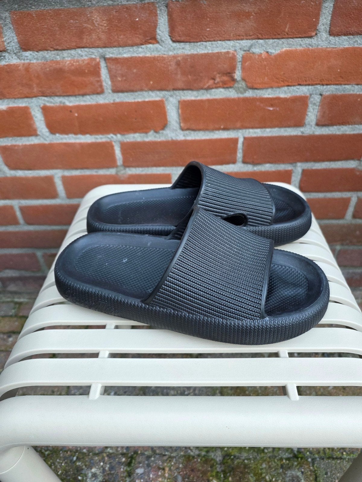 Happy Flops mt 38/39, Kleding | Dames, Zwart, Ophalen of Verzenden, Zo goed als nieuw, Happy Flops