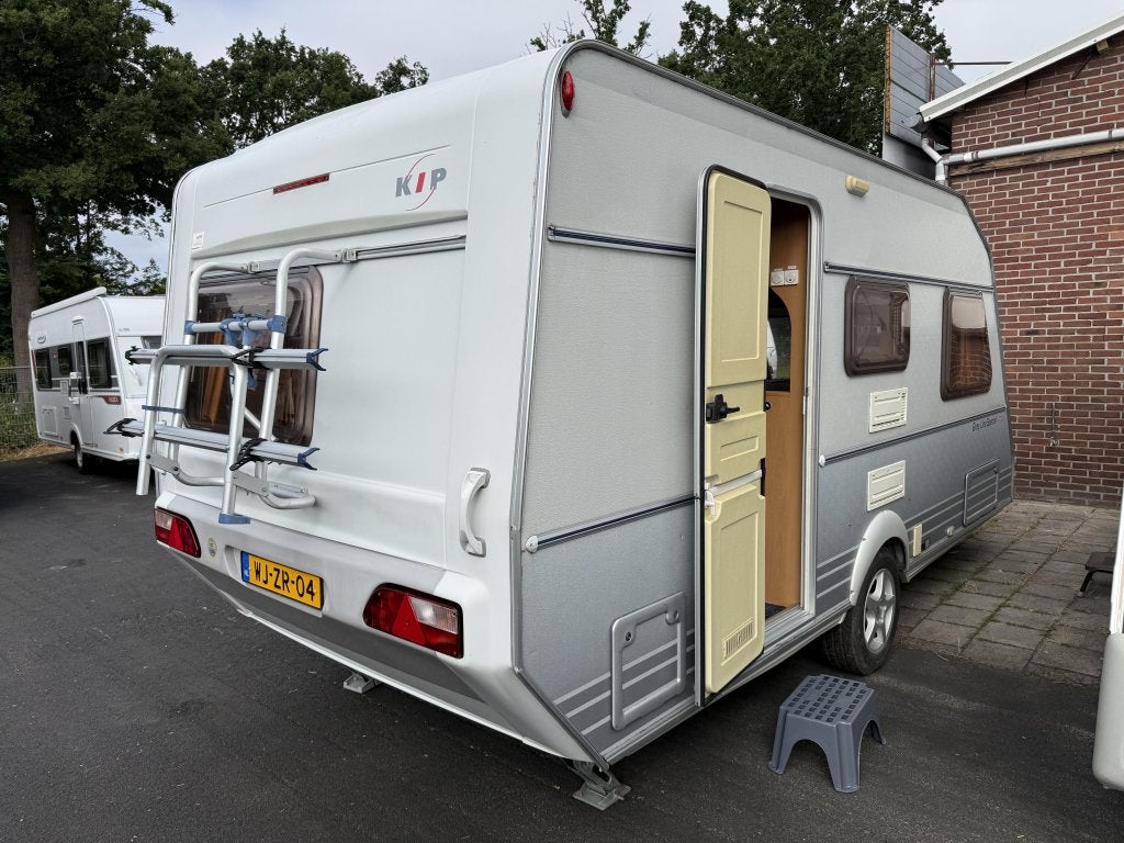 KIP GREYLINE SPECIAAL 47 TLB 2 BEDDEN TREINZ VOORTENT LUIFEL, Kip, Treinzit, 4 tot 5 meter, Overige typen