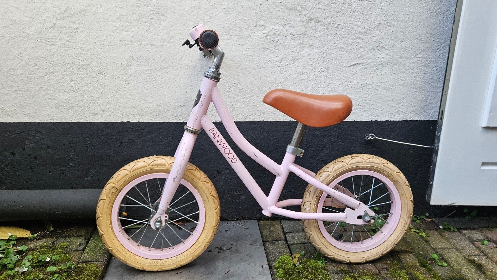 Banwood loopfiets roze - perfect voor jonge avonturiers, Fietsen en Brommers, Fietsen | Kinderfietsjes, Velgrem, 16 tot 20 inch