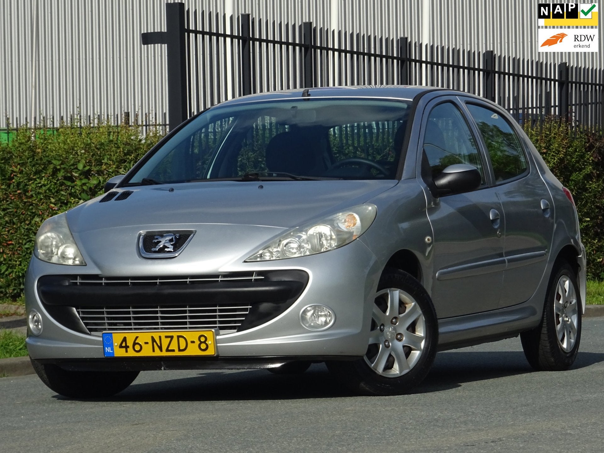 Peugeot 206 + 1.4 Millesim 200 5DRS 1-EIGENAAR l 51DKM l NAP, 31 €/maand, 4 cilinders, Origineel Nederlands, Bedrijf