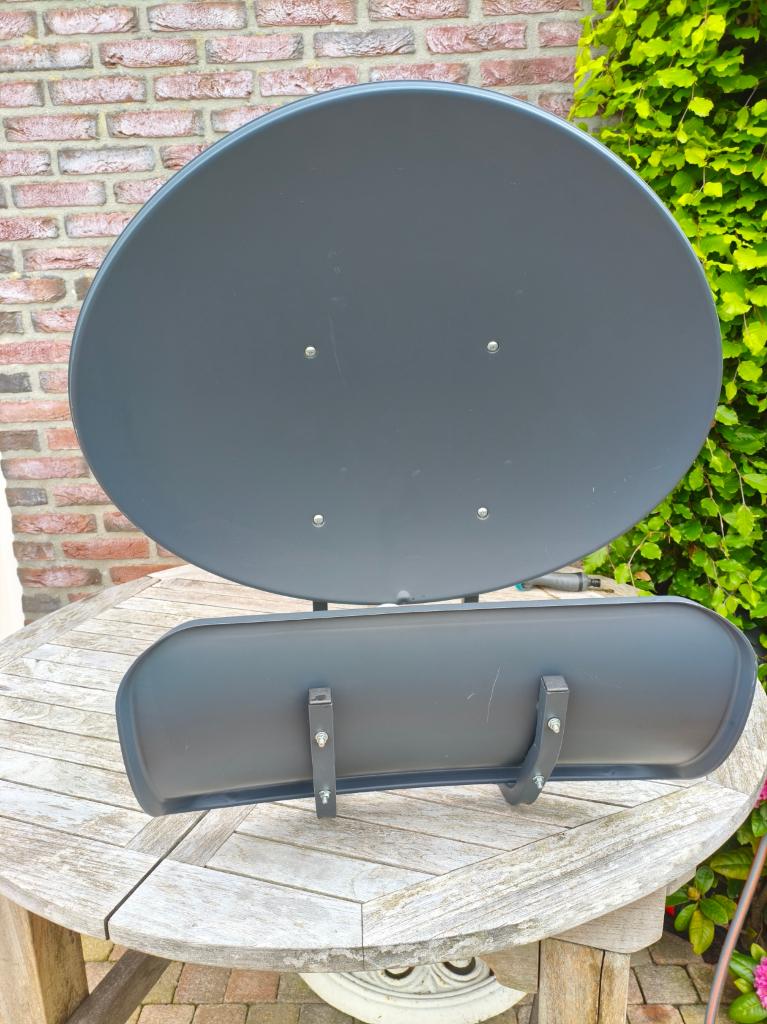 Schotel Wavefield t55 mast / muur montage, Audio, Tv en Foto, Schotelantennes, Ophalen, Nieuw, (Schotel)antenne, Overige merken