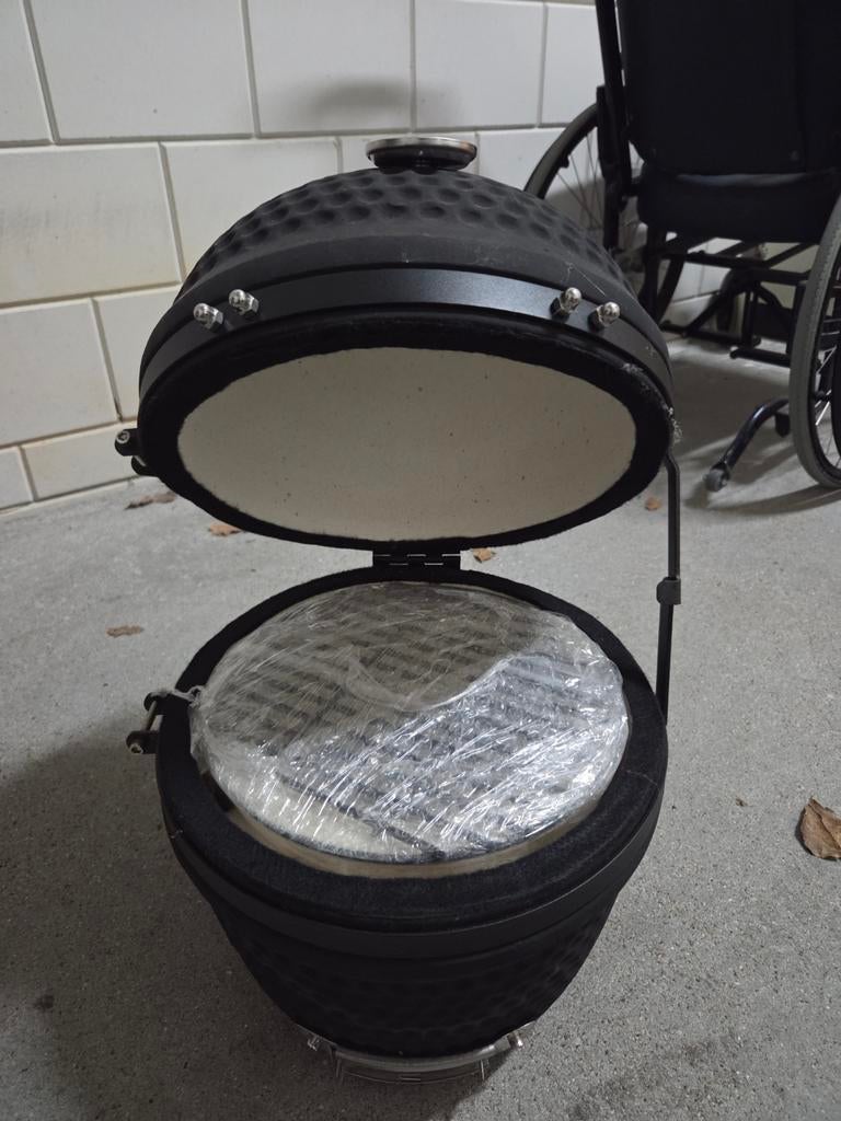 Nieuwe mini Buccan Sunbury Smokey Egg Compact BBQ, Tuin en Terras, Houtskoolbarbecues, Ophalen, Nieuw, Buccan