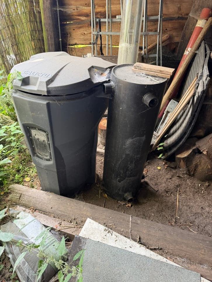 Vijverfilterinstallatie filters uvc en afschuimer., Ophalen, Gebruikt