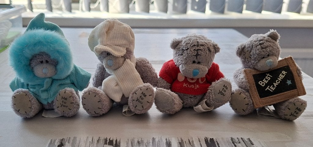 4 Me To You beertjes 7 cm., Verzamelen, Beren en Cherished Teddies, Ophalen of Verzenden, Zo goed als nieuw, Stoffen beer, Me To You