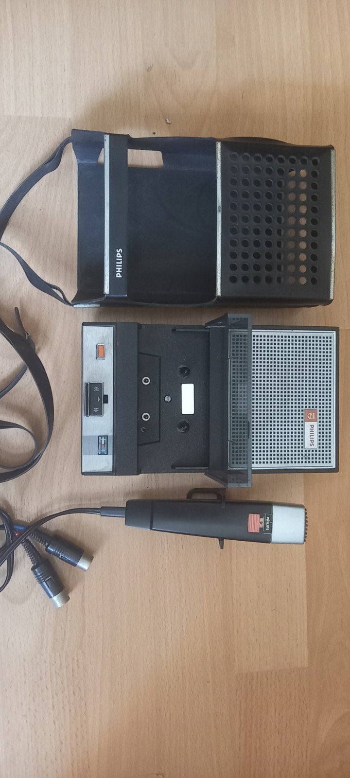 PHILIPS CASSETTE RECORDER EL3302, Verzenden