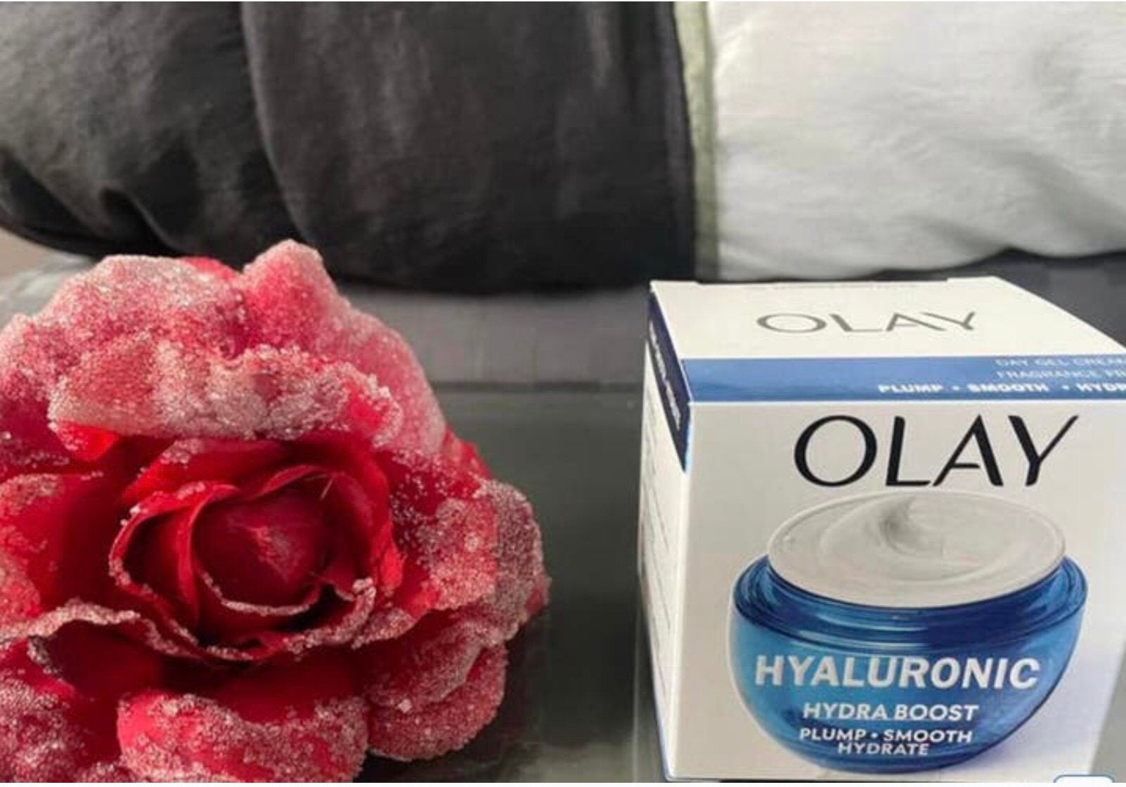 OLAY Hyaluronic dagcrème NIEUW, Sieraden, Tassen en Uiterlijk, Uiterlijk | Gezichtsverzorging, Ophalen of Verzenden, Nieuw, Gehele gezicht