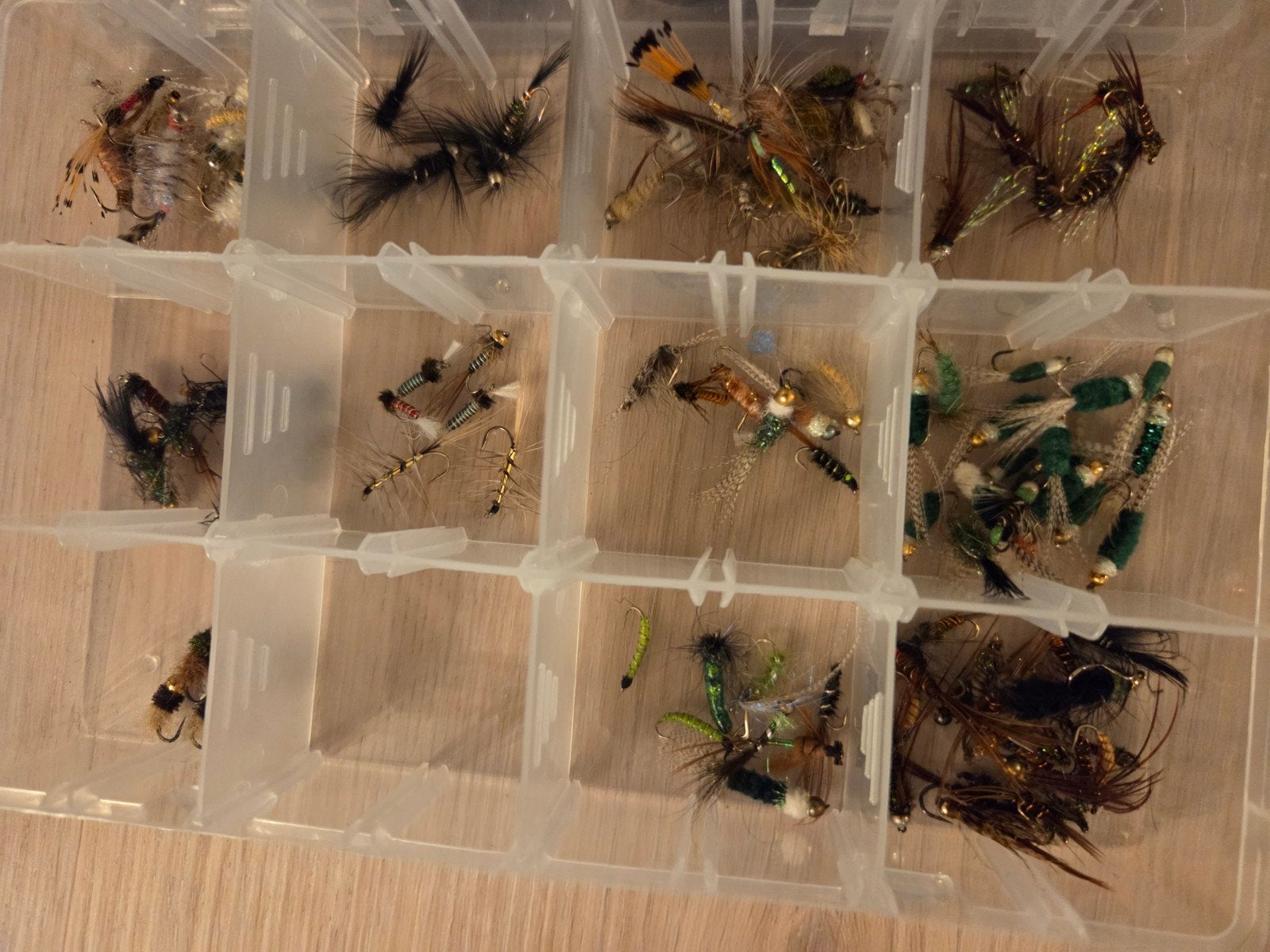 Grote collectie vliegen droog en nimf alsmede voor snoek, Ophalen of Verzenden, Nieuw, Haak
