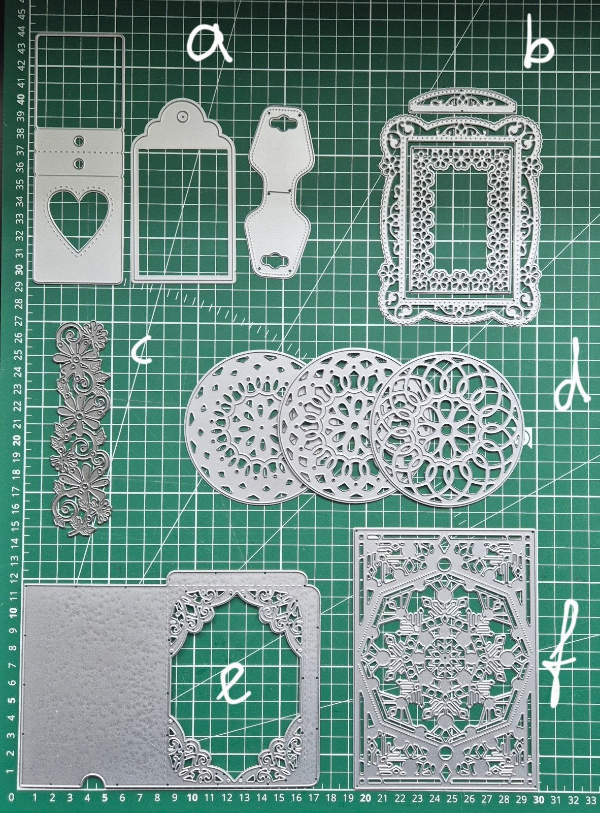 Snijmal €1,50 per set, Ophalen of Verzenden, Overige thema's, Pons of Mal