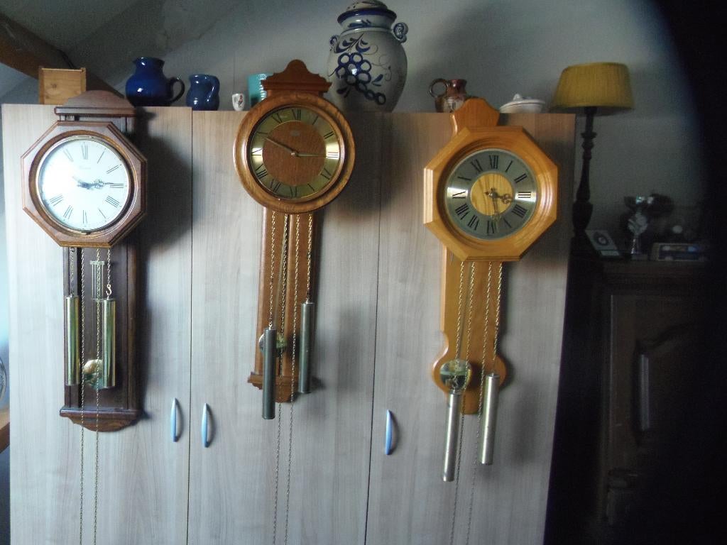 3 wandklokken, Ophalen, Gebruikt, Analoog, Wandklok