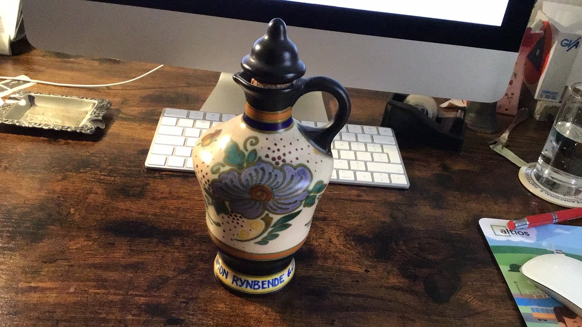 Gouda Keramiek kannetje uit Schiedam, Antiek en Kunst, Antiek | Keramiek en Aardewerk, Ophalen of Verzenden