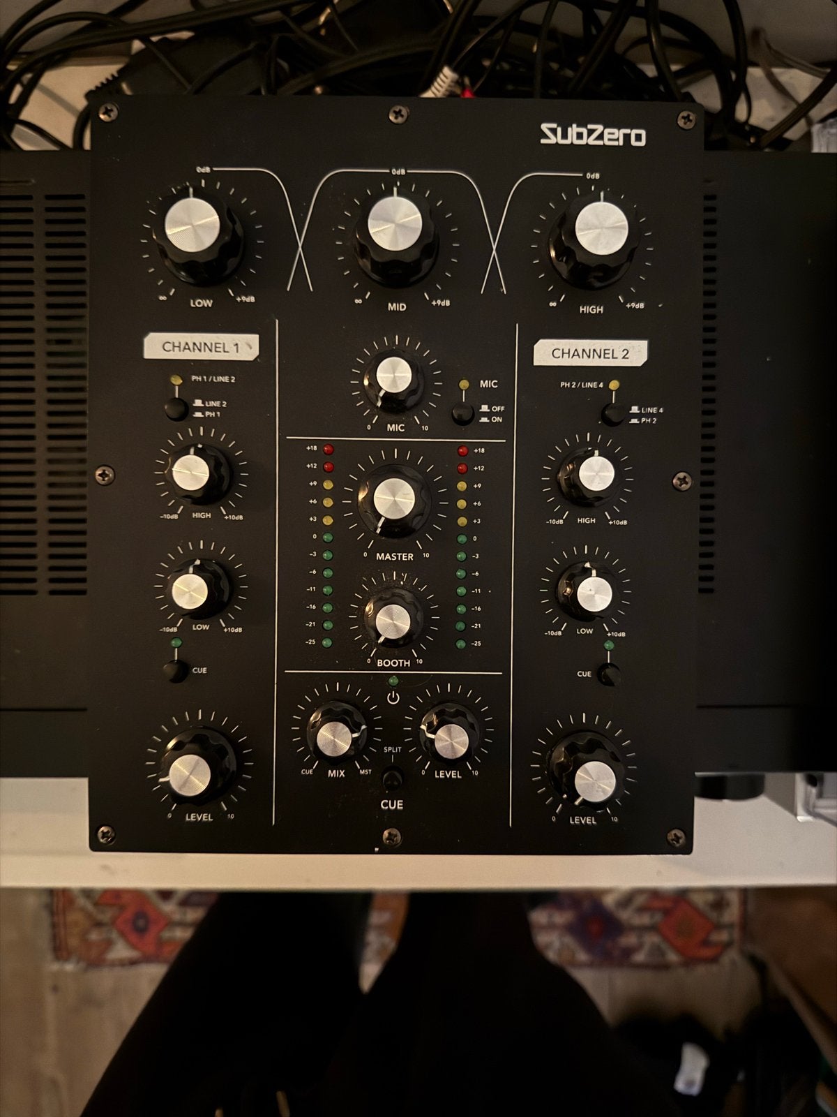 SubZero DRM200 Rotary Mixer, Ophalen of Verzenden, Gebruikt, Minder dan 5 kanalen, Microfooningang