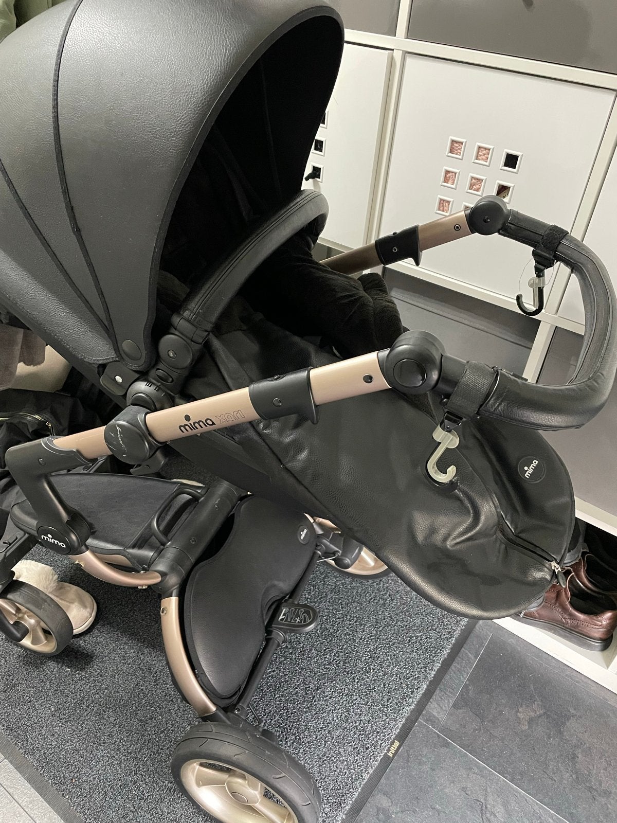 Mima Xari Kinderwagen - Stijlvol en Compleet, Zo goed als nieuw, Met reiswieg, Ophalen, Kinderwagen