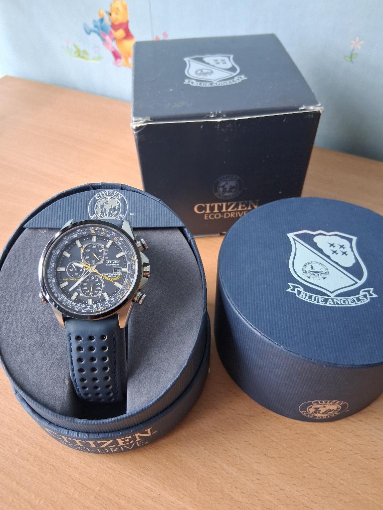 Citizen AT8020-54l Blue Angel, Ophalen, Leer, Staal, Zo goed als nieuw