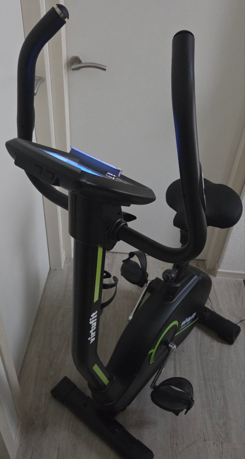 VirtuFit iConsole HTR 2.1 Ergometer Hometrainer ., Sport en Fitness, Ophalen, Zo goed als nieuw, Hometrainer