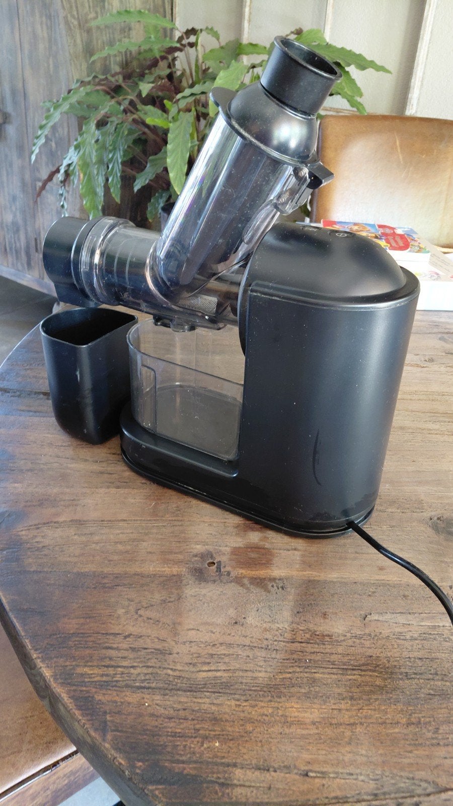 Toivo Horizontale Slowjuicer - Zo goed als nieuw, Witgoed en Apparatuur, Juicers, Zo goed als nieuw, Slowjuicer, Elektrisch, Ophalen of Verzenden