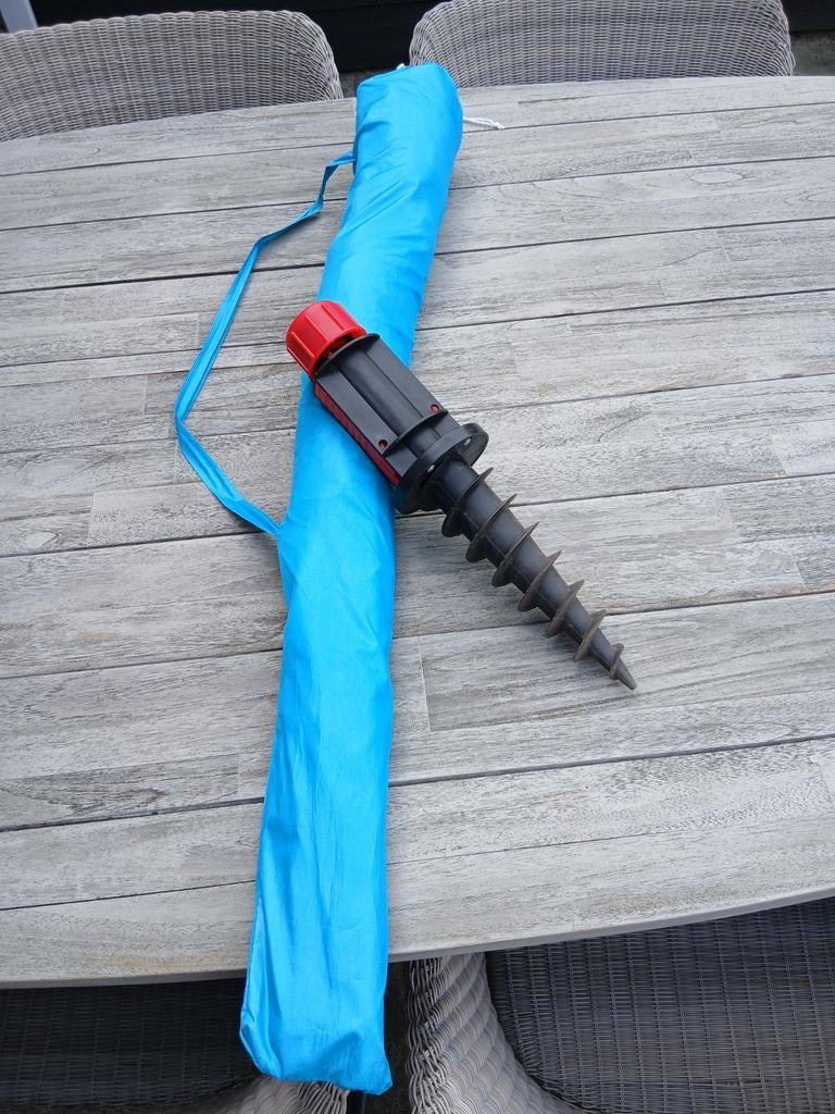 Strandparasol incl parasolvoet grondboor, zijkleppen, tas, Ophalen, Kantelbaar, Zo goed als nieuw, 1 tot 2 meter