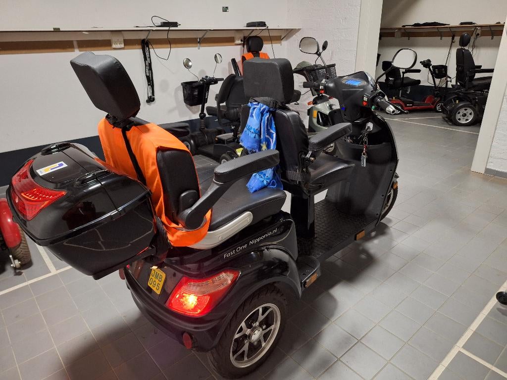 TE KOOP.  TANDEM SCOOTMOBIEL, Ophalen, Gebruikt