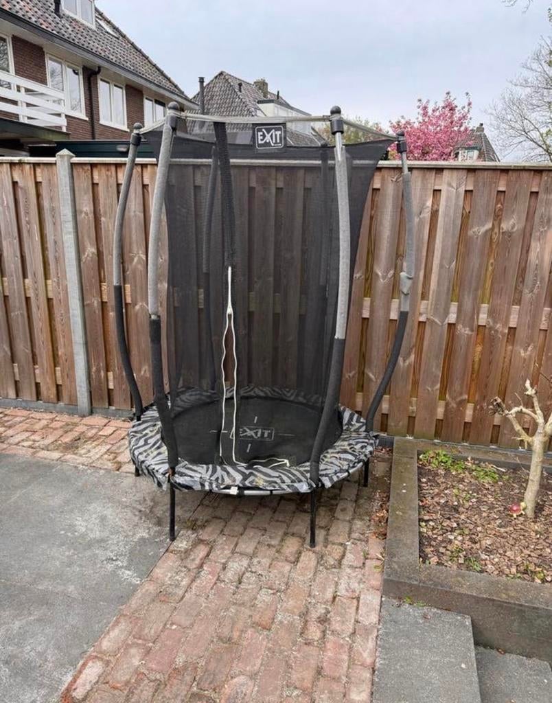 EXIT Tiggy Junior Trampoline met veiligheidsnet, Ophalen, Gebruikt