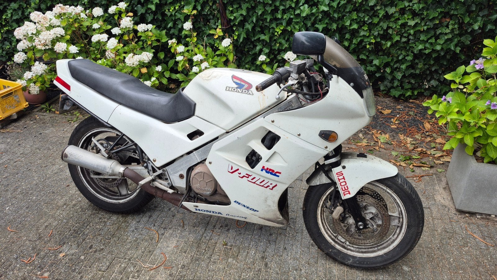 Honda VFR750F RC24, 750 cc, 4 cilinders, Motorrijbewijs A, Gebruikt