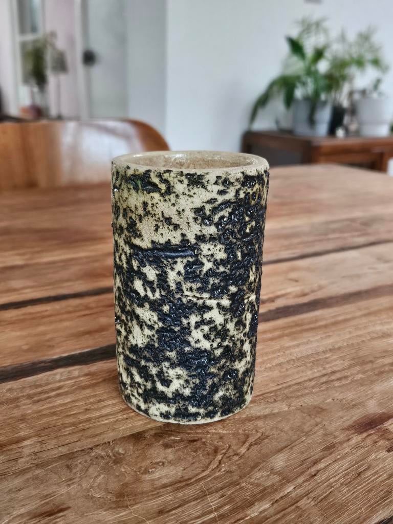 Berkenbast vaasje, Ophalen