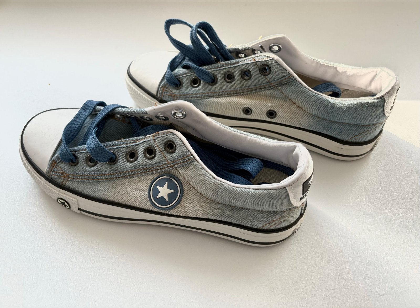 Stijlvolle Denim sneakers - maat 37, Kleding | Dames, Ophalen of Verzenden, Gedragen, Blauw, Sneakers of Gympen
