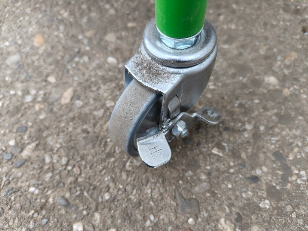 kar met 4 aluminium legborden, 4 zwenkwielen, 2 met rem, Ophalen, Gebruikt, /, /
