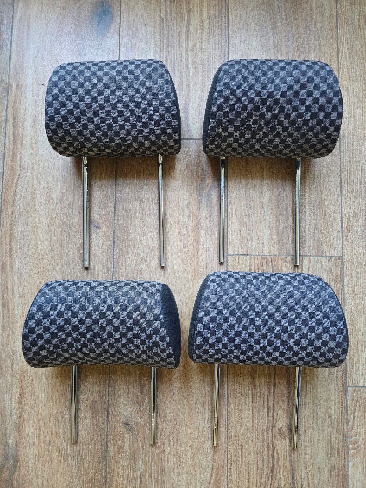 Hoofdsteunen Golf 4 - Set van 4 in nette staat, Ophalen of Verzenden, Gebruikt, Volkswagen