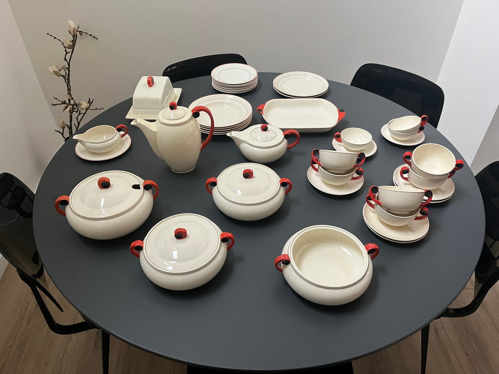 Servies Strand Edmond Bellefroid 1933, Ophalen