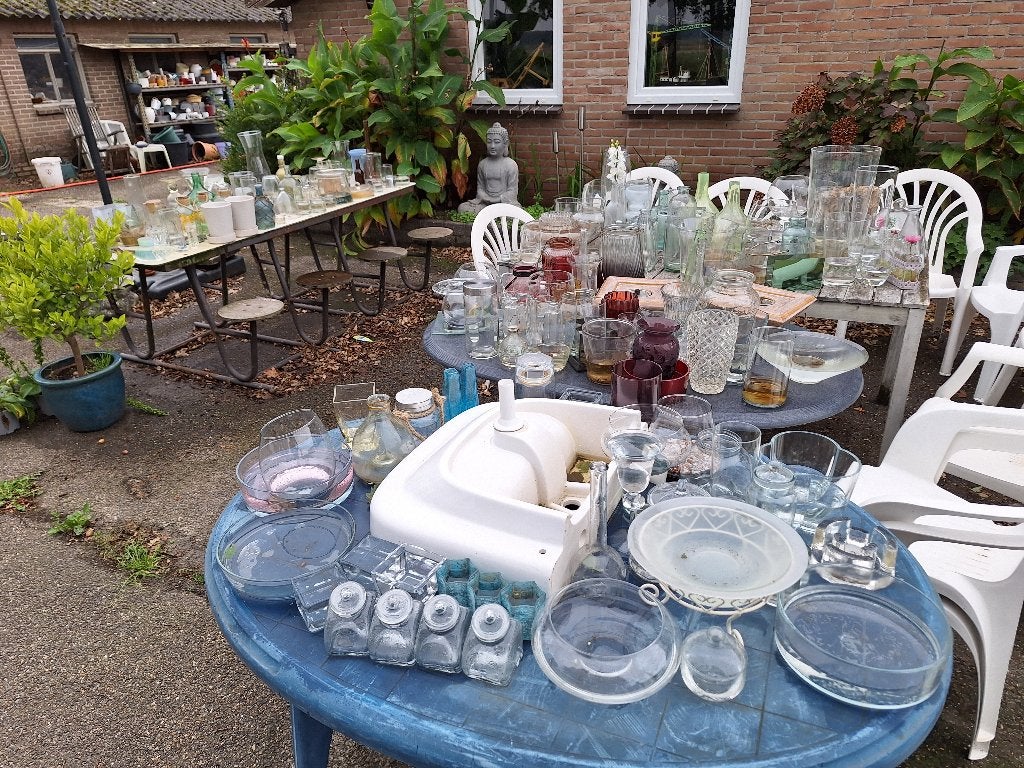 grote partij glazen vazen ,schalen, potten, Ophalen, Met patroon/structuur, Transparant, Glas